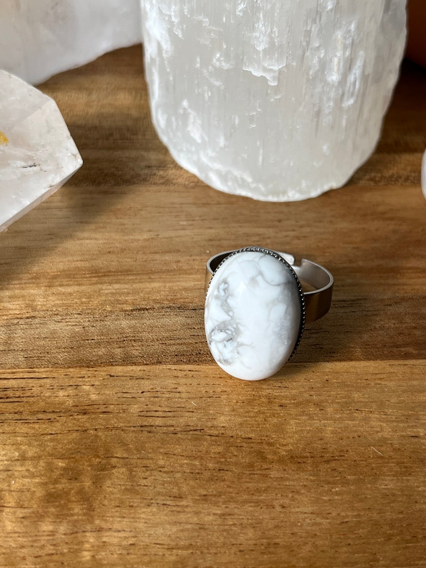 Bague Howlite